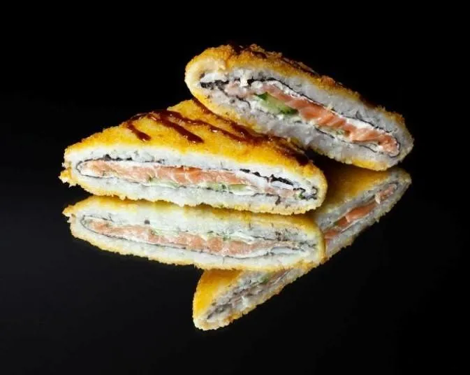 Сэндвич-ролл с лососем